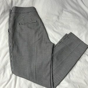 Express Houndstooth Pants Ankle High Rise size 6R stretch